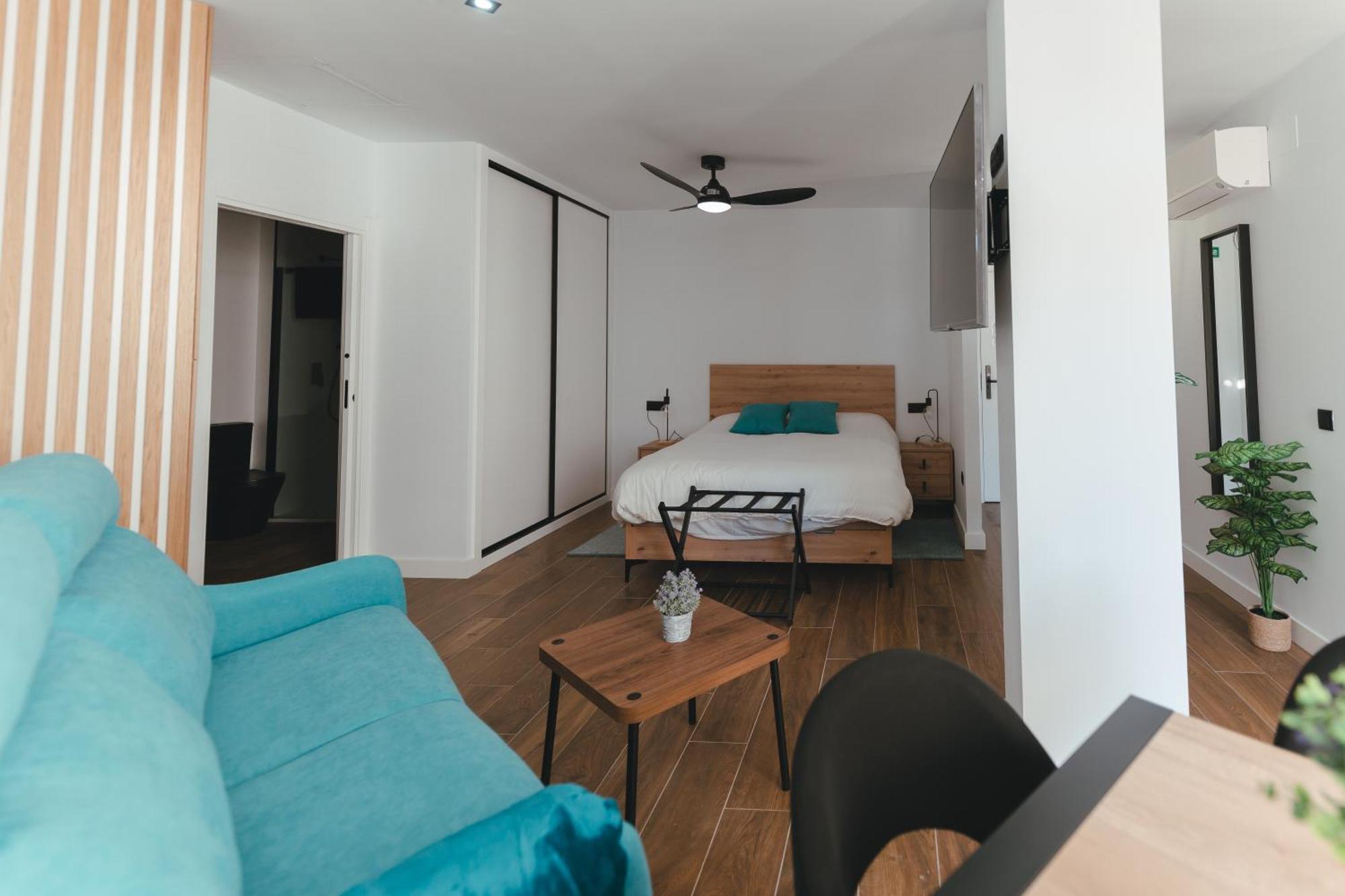 Macarena Suites Caceres Ngoại thất bức ảnh